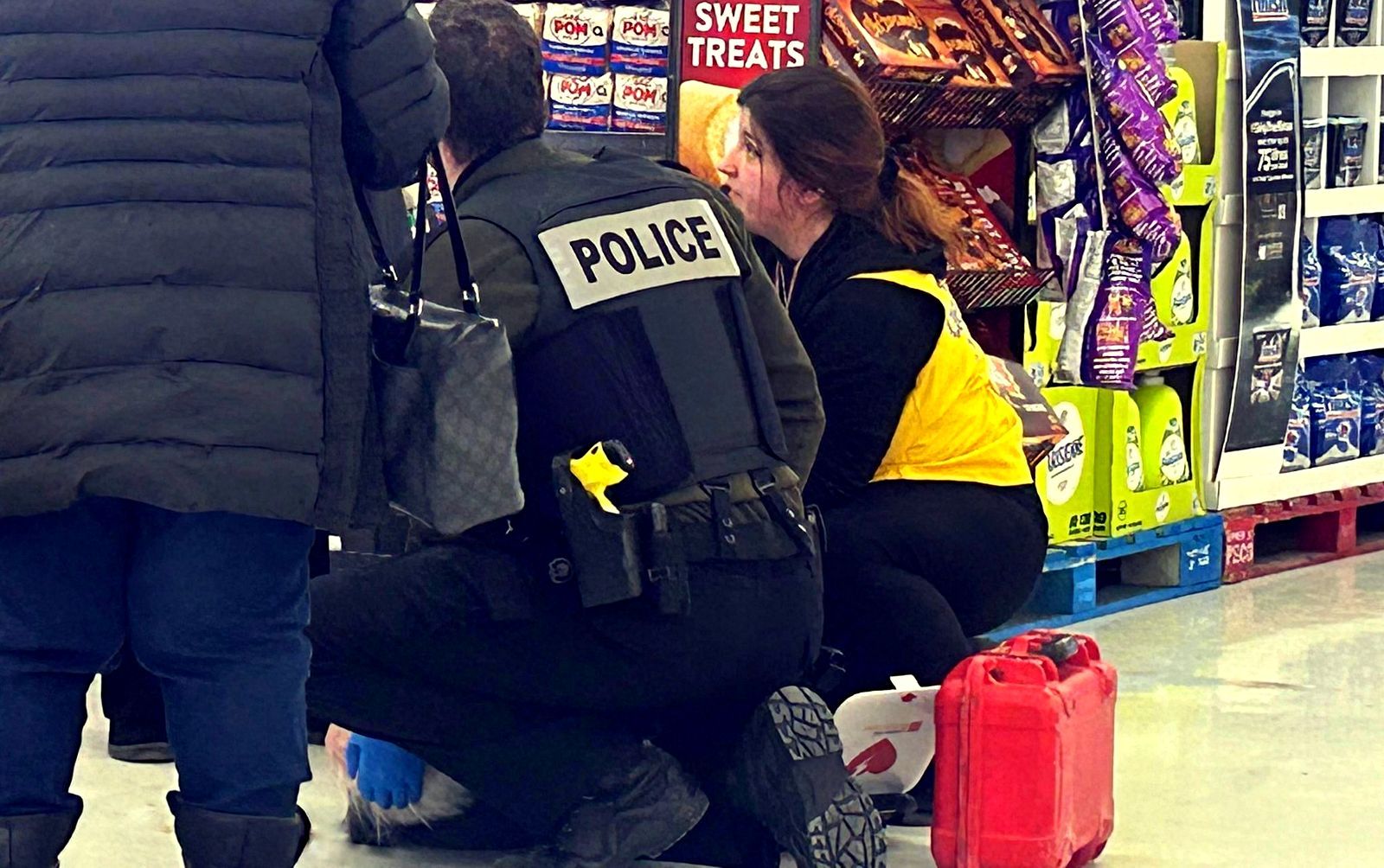 Décès dans une épicerie après 25 minutes dattente pour une ambulance