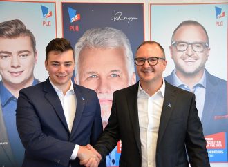 Ouverture officielle du local électoral des candidats du Parti libéral du Québec de Johnson et Drummond-Bois-Francs