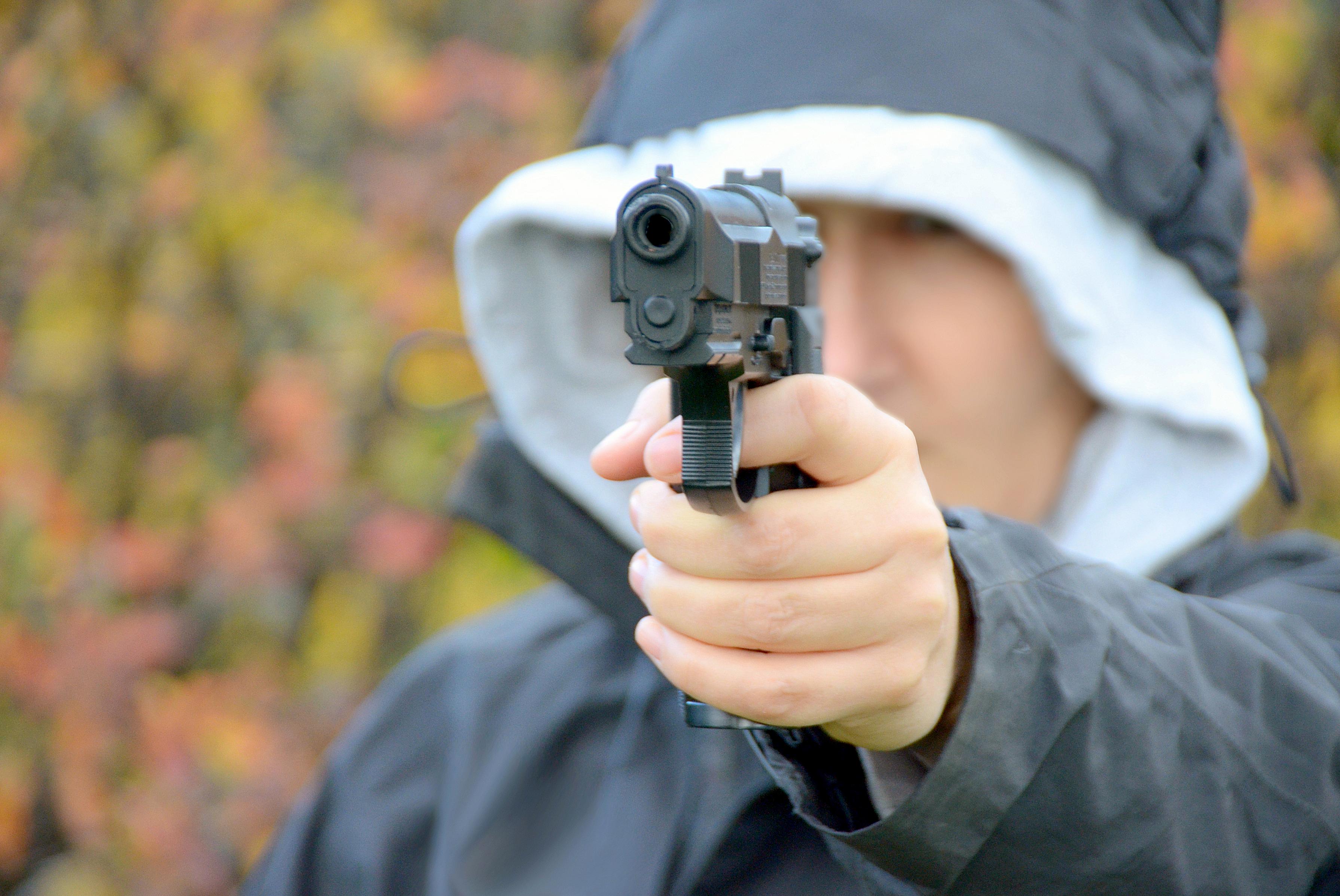 Armes de poing ou fusil – Pourriez-vous distinguer le vrai du faux
