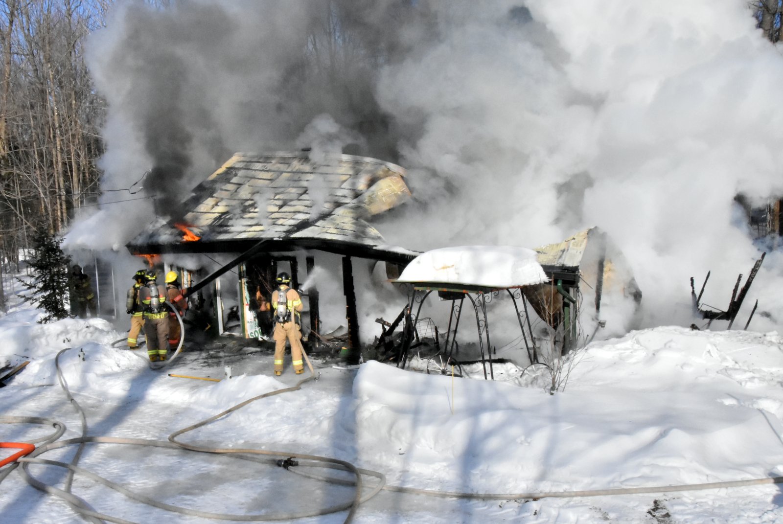 20190228_incendieStCyrille@Cr Photo Eric Beaupré vingt55-008