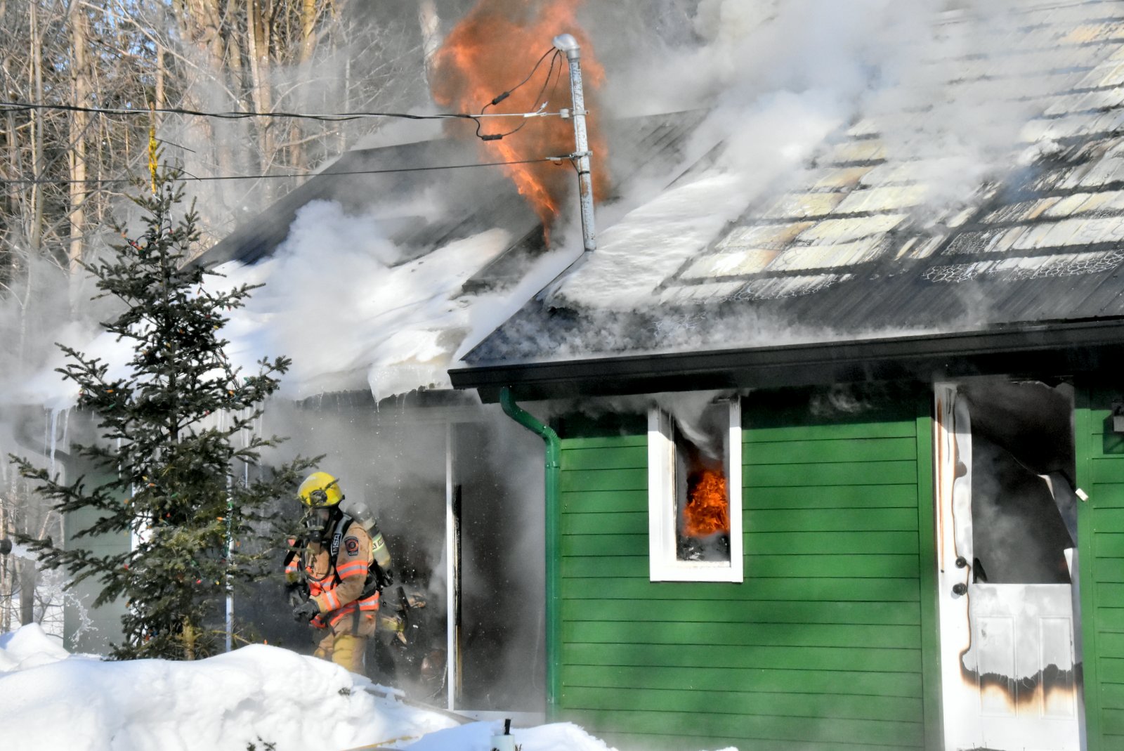 20190228_incendieStCyrille@Cr Photo Eric Beaupré vingt55