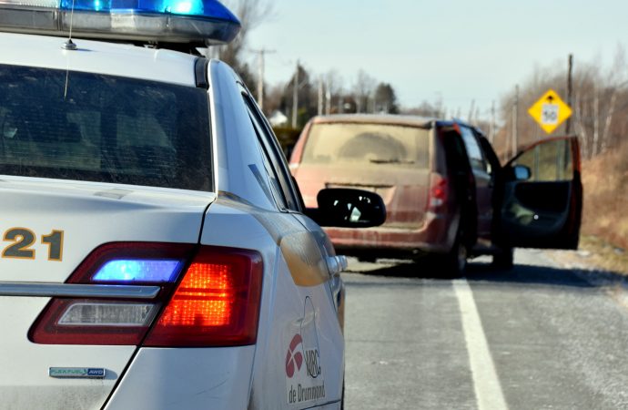 Un enfant chute d’un véhicule en marche sur la route 116 à Durham-Sud