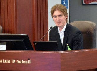 Élections municipales – Alain D’Auteuil demande aux citoyens de lui confier un second mandat
