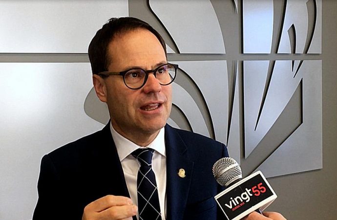 Alexandre Cusson annonce qu’il quitte ses fonctions de président de l’Union des municipalités du Québec