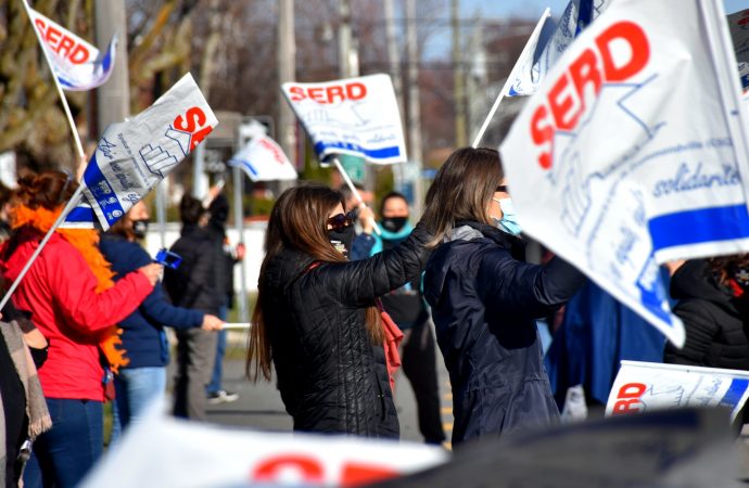 Grève de courte durée du personnel enseignant le mardi, 27 avril 2021 à Drummondville