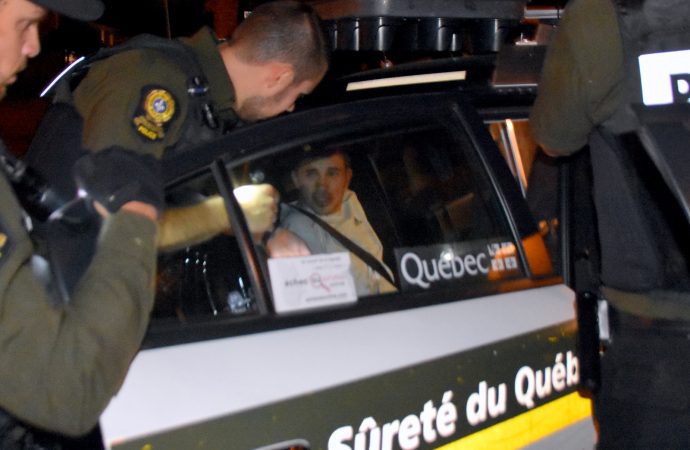 Suspect de vol qualifié, une arrestation qui a du  »mordant » à Drummondville