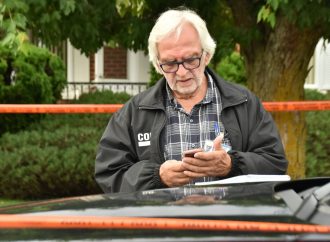 Le Coroner Drummondvilllois Yvon Garneau à l&rsquo;affiche dans la série documentaire « Coroner, la voix des victimes »