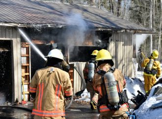 Incendie rapidement maîtrisé dans un garage sur le chemin Hemming