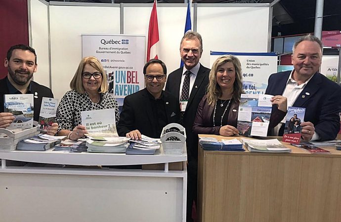 L&rsquo;UMQ affirme: Mission accomplie en France!