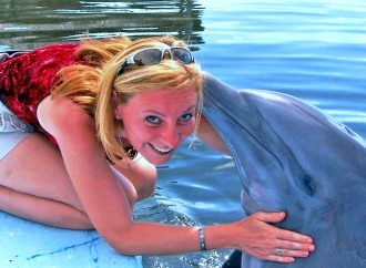 Potentiel pédagogique des dauphins – France Lafleur veut démystifier l’enseignement à distance chez nos jeunes