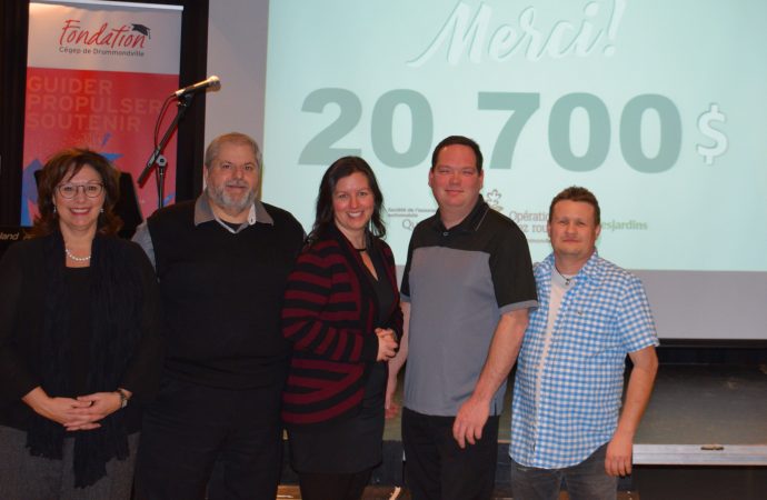 Une contribution record de l&rsquo;Opération Nez rouge à la Fondation du Cégep de Drummondville