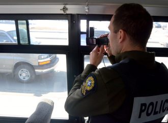 Une opération policière à bord d’un autobus à Drummondville