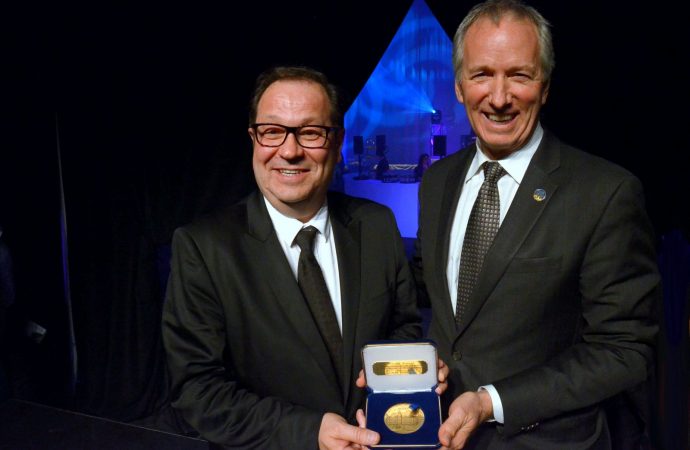 La SDED et le député André Lamontagne rendent un vibrant hommage à Martin Dupont pour 30 ans de loyaux services