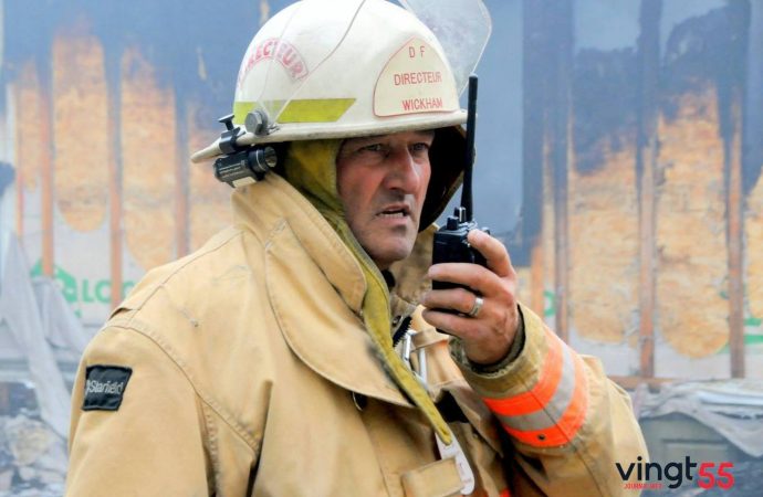 Remise de décorations et de citations en matière de sécurité incendie: Richard Hébert reçoit la Médaille pour acte méritoire