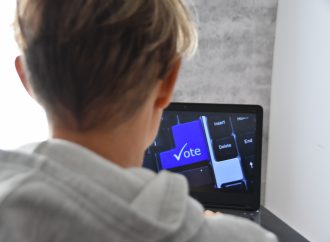 Vote par Internet : un premier projet pilote aux élections municipales de 2025