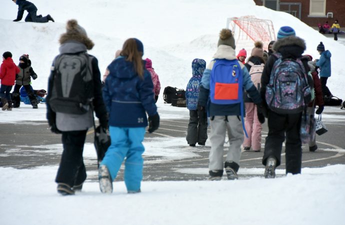 Québec accorde 28 850 $ pour soutenir des projets de garde dans la région de Drummond-Bois-Francs pendant le relâche scolaire et la période estivale