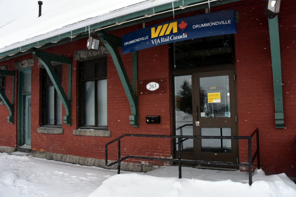 Via Rail Gare Drummondville @ Crédit photo Eric Beaupré Vingt55