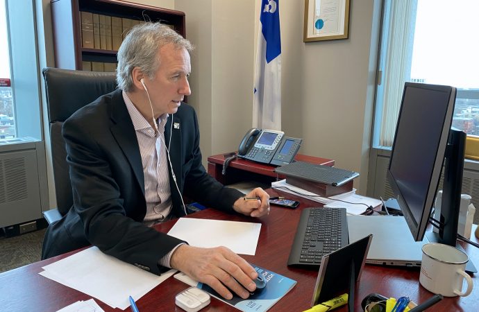 Le ministre André Lamontagne se réjouit des 3 950 foyers du Centre-du-Québec qui auront accès à Internet haut débit