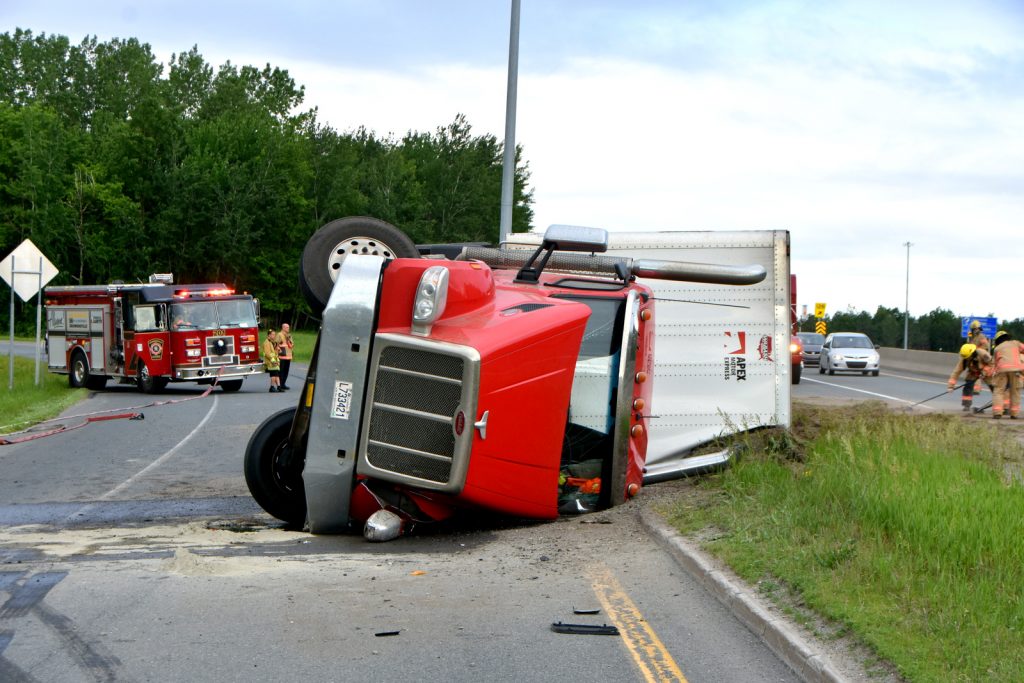 Acc-camion-55-@-Crédit-photo-Eric-Beaupré-Vingt55-1024x683.jpg