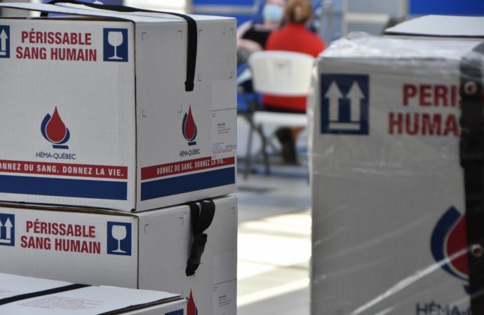 Les collectes de sang ont lieu malgré la grève d’un syndicat d’Héma-Québec