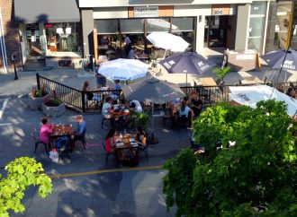 Le maire Carrier accorde de nouveau l’allègement de la réglementation sur l’implantation de terrasses à Drummondville