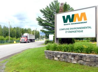 Québec autorise la poursuite de l’exploitation du lieu d’enfouissement technique de Saint-Nicéphore par Waste Management