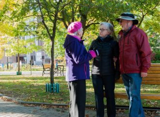 Politique municipale des aînés : la Ville de Drummondville consulte les citoyens aînés