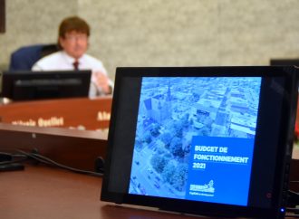 La qualité de vie au cœur du budget de fonctionnement 2021 présenté par le maire de Drummondville Alain Carrier