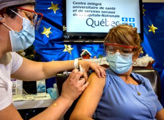 Vaccin : Les premiers Québécois ont reçu aujourd’hui le vaccin contre la COVID-19