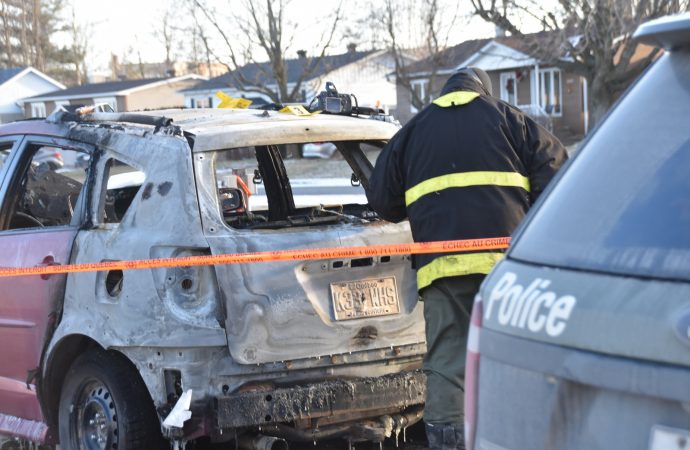 Incendie de véhicule suspect, la SQ enquête à Drummondville