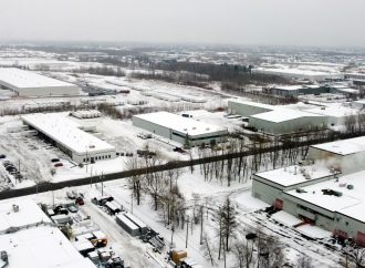 La Fédération de l&rsquo;industrie manufacturière propose des solutions pour éviter de reconfiner l&rsquo;industrie du Québec
