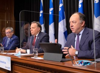 La situation s’améliore au Québec selon Christian Dubé ministre de la Santé, qui invite les citoyens à la prudence