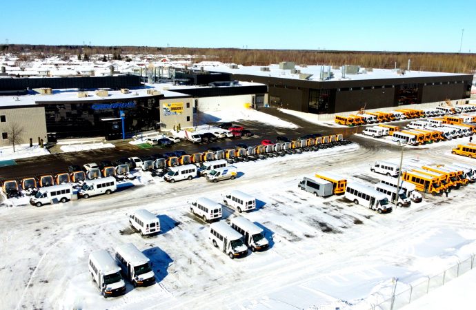 Expansion nord-américaine : Groupe Girardin cède l’intégralité de son usine de fabrication d’autobus de Drummondville