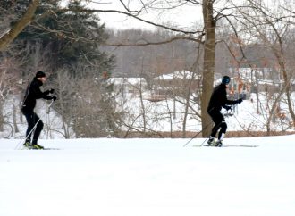 Ottawa annonce des contributions totalisant plus de 530 000 $ à 4 clubs de ski de fond, de motoneigistes et de quad du Centre-du-Québec et de la Montérégie
