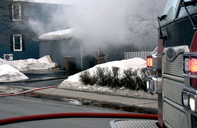 Les pompiers interviennent pour un feu de garage à Drummondville