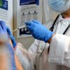 Incidents liés à la vaccination : Ottawa fait le point, plus de 2 000 demandes et recours à examiner au Canada,