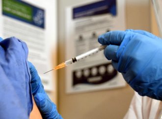 Campagne de vaccination en entreprise – Plus de 350 entreprises ont répondu à l’appel lancé par la FCCQ !