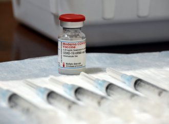 L&rsquo;administration d&rsquo;une dose additionnelle demeure une mesure d&rsquo;exception