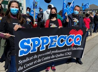 Négociation du secteur public –  Les professionnelles et professionnels de l’Éducation du Québec en grève au Centre-du-Québec