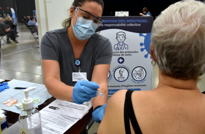 Administration de la 3e dose de vaccination en Mauricie Centre-du-Québec