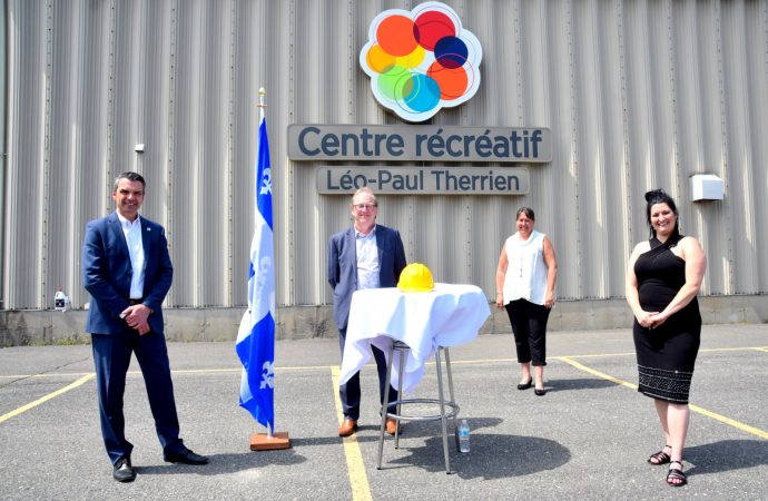 Québec et Ottawa annoncent des investissent dans le projet de mise à niveau du Centre récréatif Léo-Paul Therrien