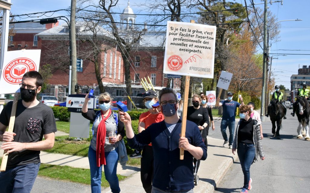 ProfsGreve13mai@Crédit photo Eric Beaupré Vingt55-002