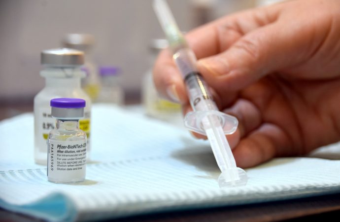 Le Québec disposera d&rsquo;une réserve de vaccins pour les prochains mois