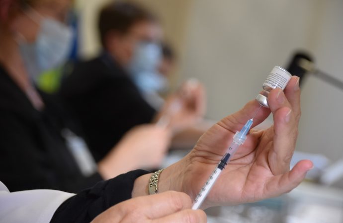 Accélération de la vaccination dans la région avec le soutien des Forces armées canadiennes en Mauricie-Centre-du-Québec
