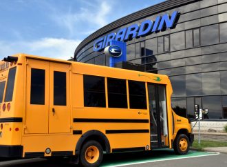 Entente entre Autobus Girardin et Recyclage Lithion pour le recyclage des batteries d’autobus électriques