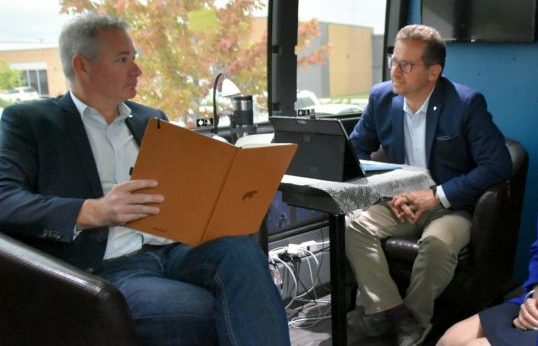 Santé Canada et multinationales de Pesticides – Le chef du Bloc Québécois et Martin Champoux réclament une enquête