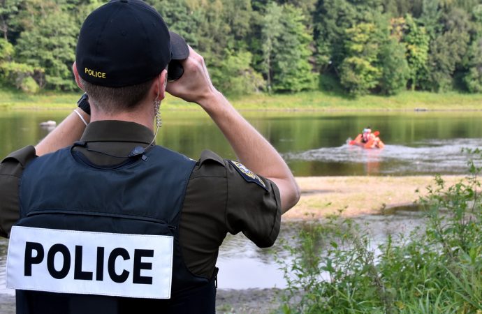 Les recherches se poursuivent pour retrouver l’homme qui aurait sombré dans la rivière Saint-François à Drummondville
