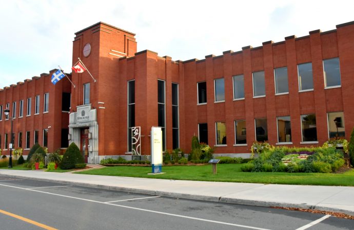 La réintégration prévue d’un contremaître harceleur dénoncée par le syndicat des cols bleus à Drummondville