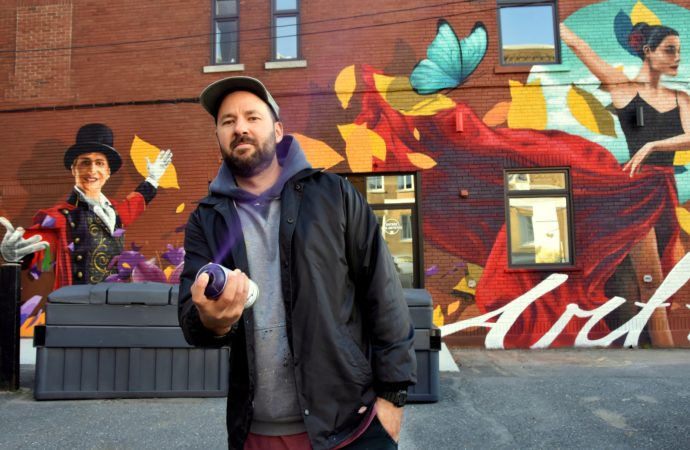 La Ruelle des Artistes voit le jour à Drummondville avec l’impressionnante œuvre de l’artiste muraliste Nicolas Lareau