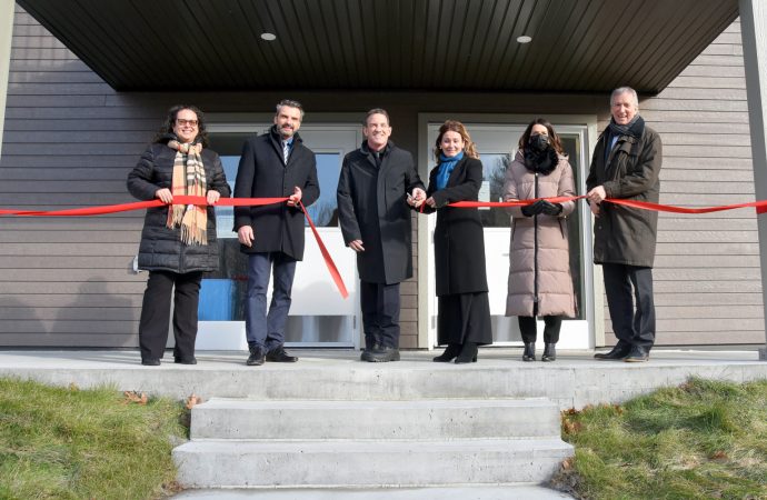 Inauguration officielle de 18 nouveaux logements supervisés à la Maison Normand-Léveillé
